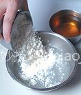 自制清洁剂，安全清洗厨房用具