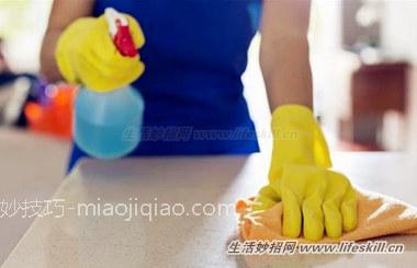 清洁厨房的20个有机小妙方 