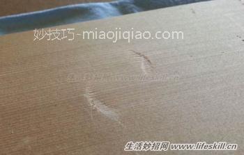 木制家具上的碰撞凹痕巧修复