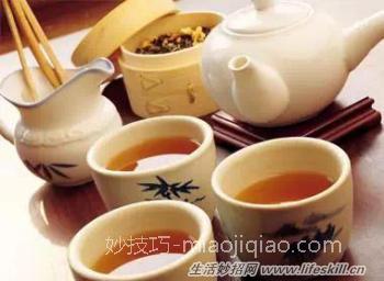 吃时螃蟹时注意这四个部位不能吃