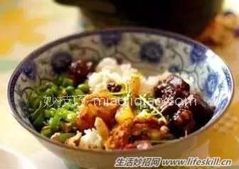 吃剩下的饭菜巧处理 