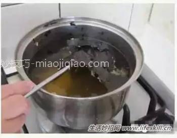 烧糊锅了，简单妙招巧解决