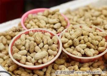 教你挑选坚果的小方法 