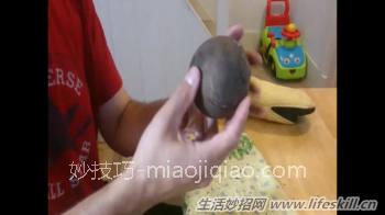 打开椰子的小方法