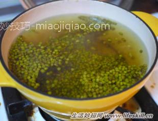快速煮绿豆不破皮的小诀窍 