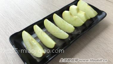 苹果切开不变色的四个方法，哪个更好？