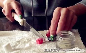 自制唇部磨砂膏