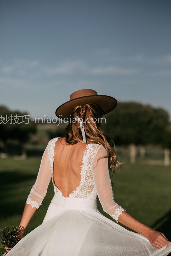用丝带装饰的新娘发型图片 简单装饰达到极致的美
