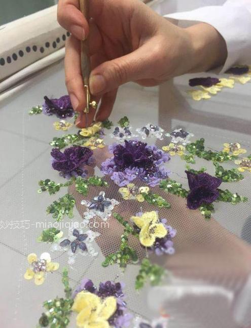 明星伴娘礼服图片大集合 谁丑谁美一目了然