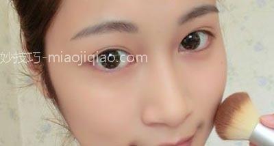 夏日清凉淡妆化妆步骤 教你化淡妆