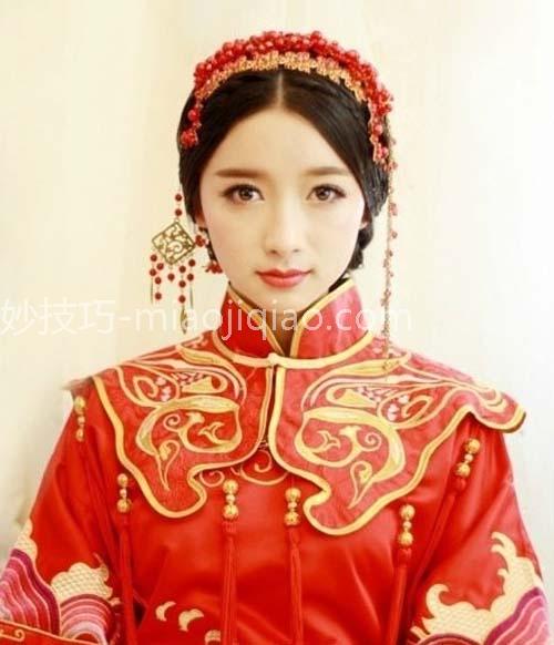 中式新娘盘头发型图片分享 打造高雅中式新娘魅力