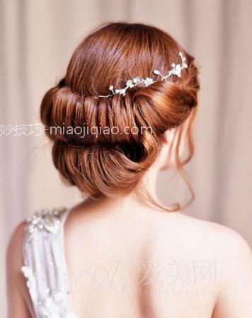 2013新娘发型图片大赏 宛如童话里走出的高贵公主
