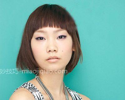 四款伴娘简单发型 打造夏季清爽的时尚伴娘