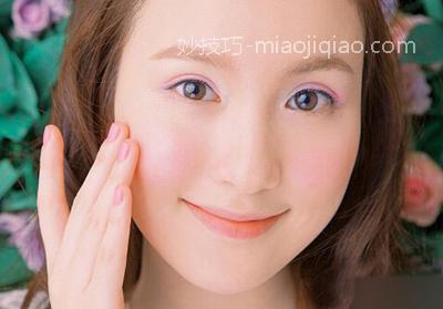 学习萝莉新娘妆画法 打造梦幻樱花新娘